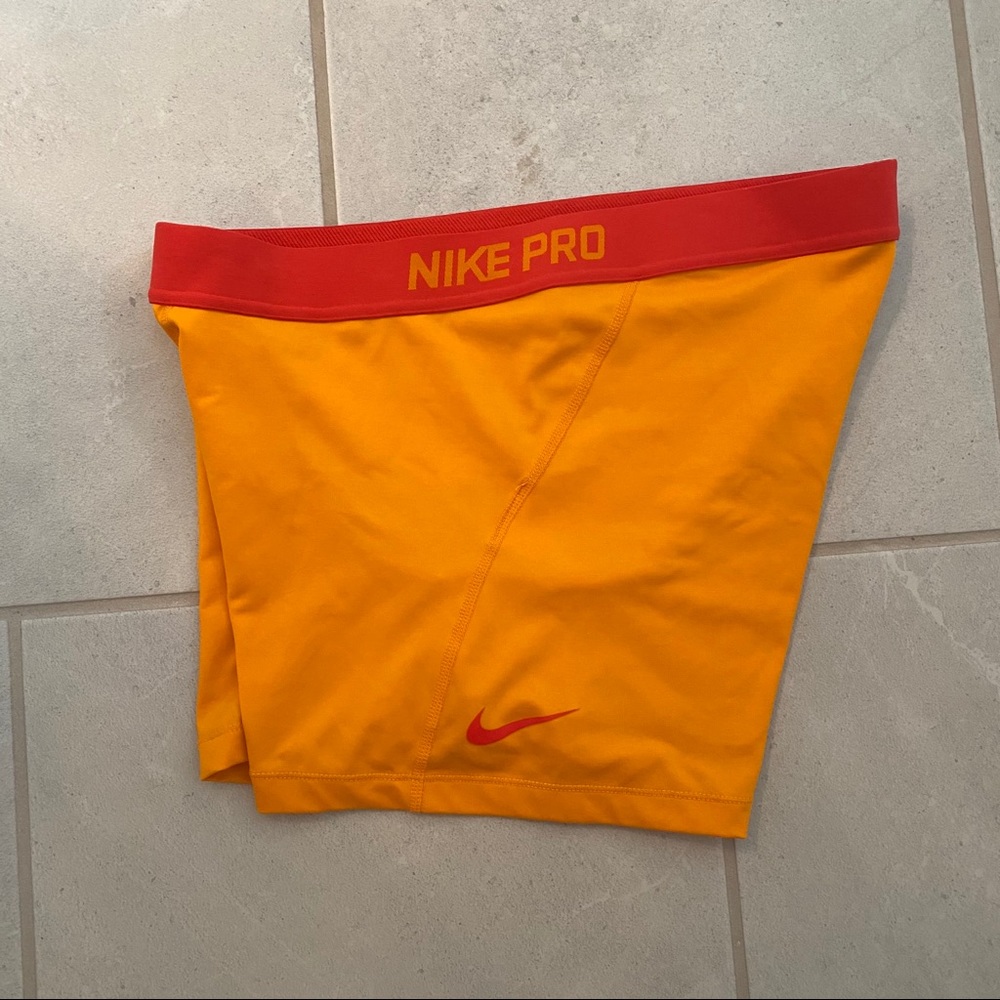 Nike Pro Women’s Shorts